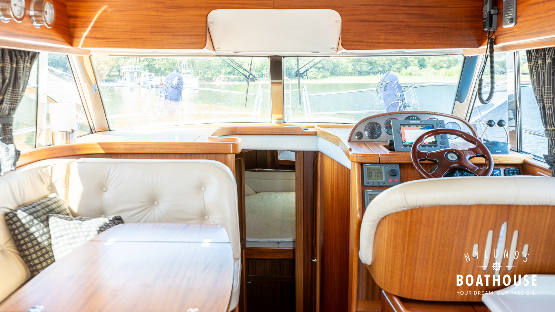 Nord West 370 Flybridge - Image 67