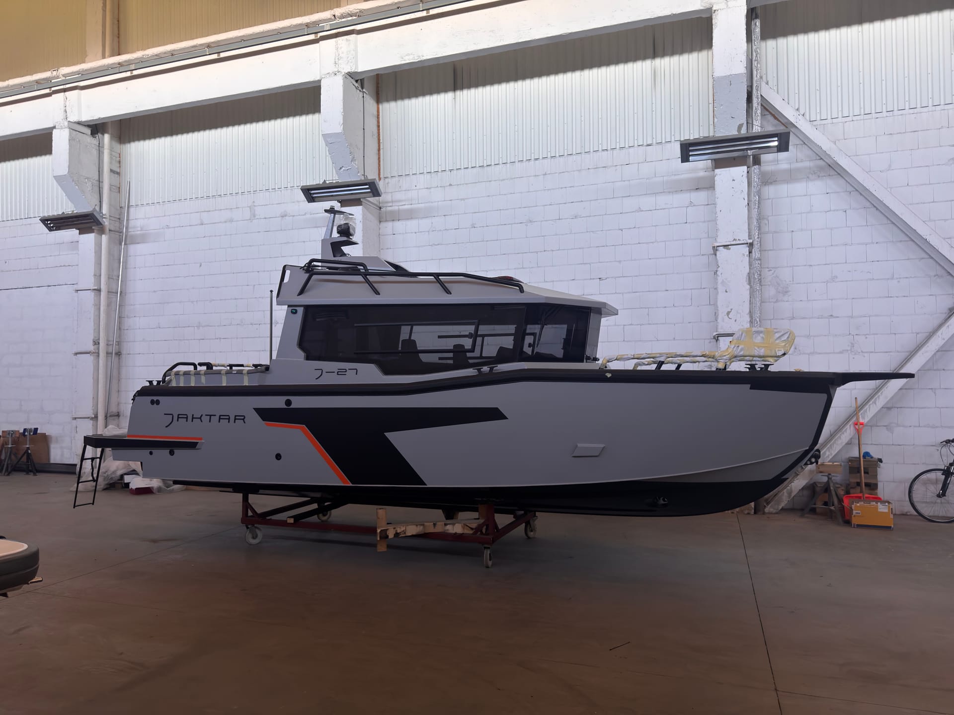 Jaktar J-27 - Image 4