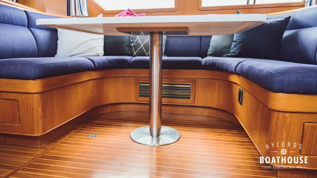 Trader 535 Signature
