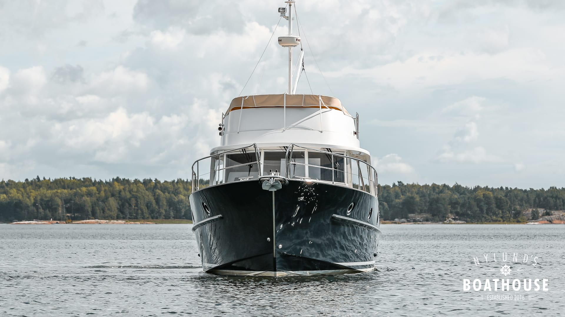 Beneteau Swift Trawler 42 - Image 8