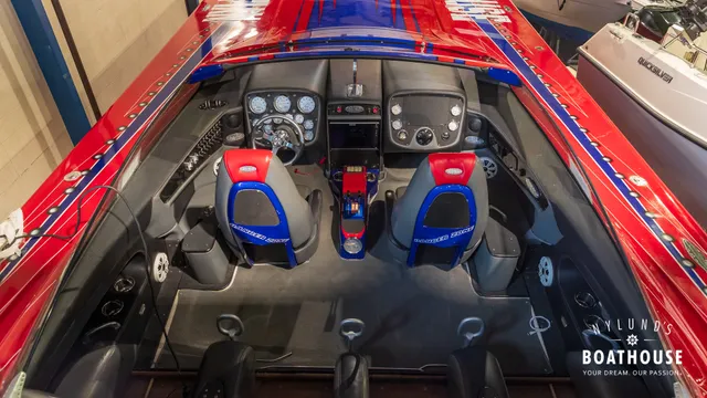 Nor-tech 4300 Supercat Roadster — Tekniikka