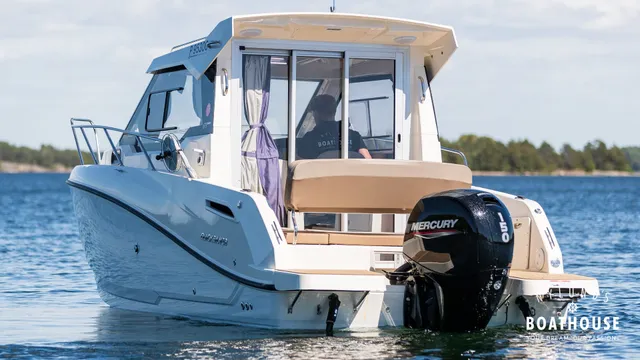 Quicksilver Activ 675 Weekend