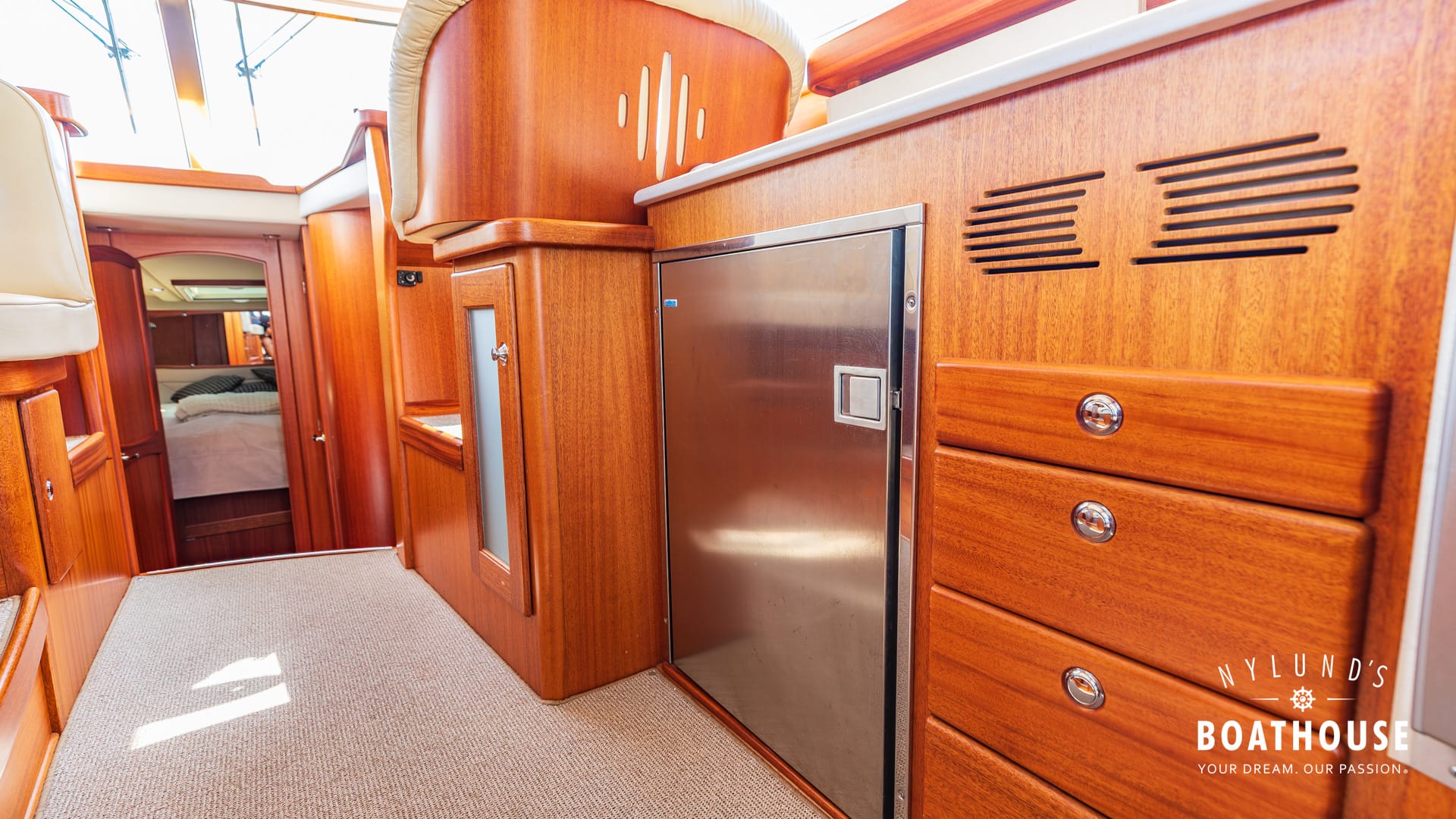 Nord West 370 Flybridge - Image 59