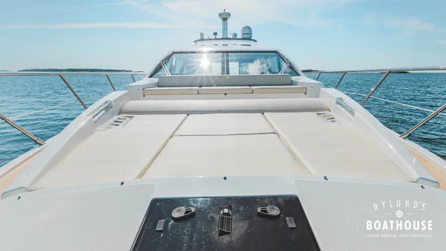 Azimut 55S