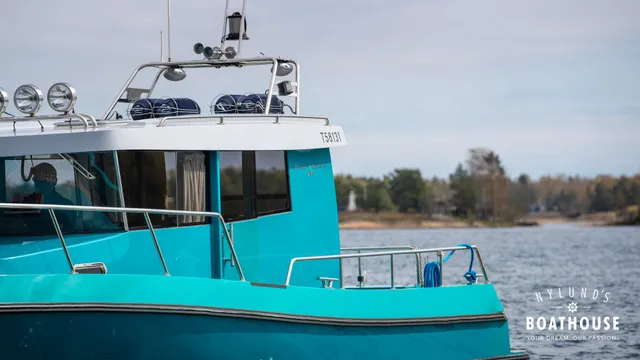 Brizo Yachts 28