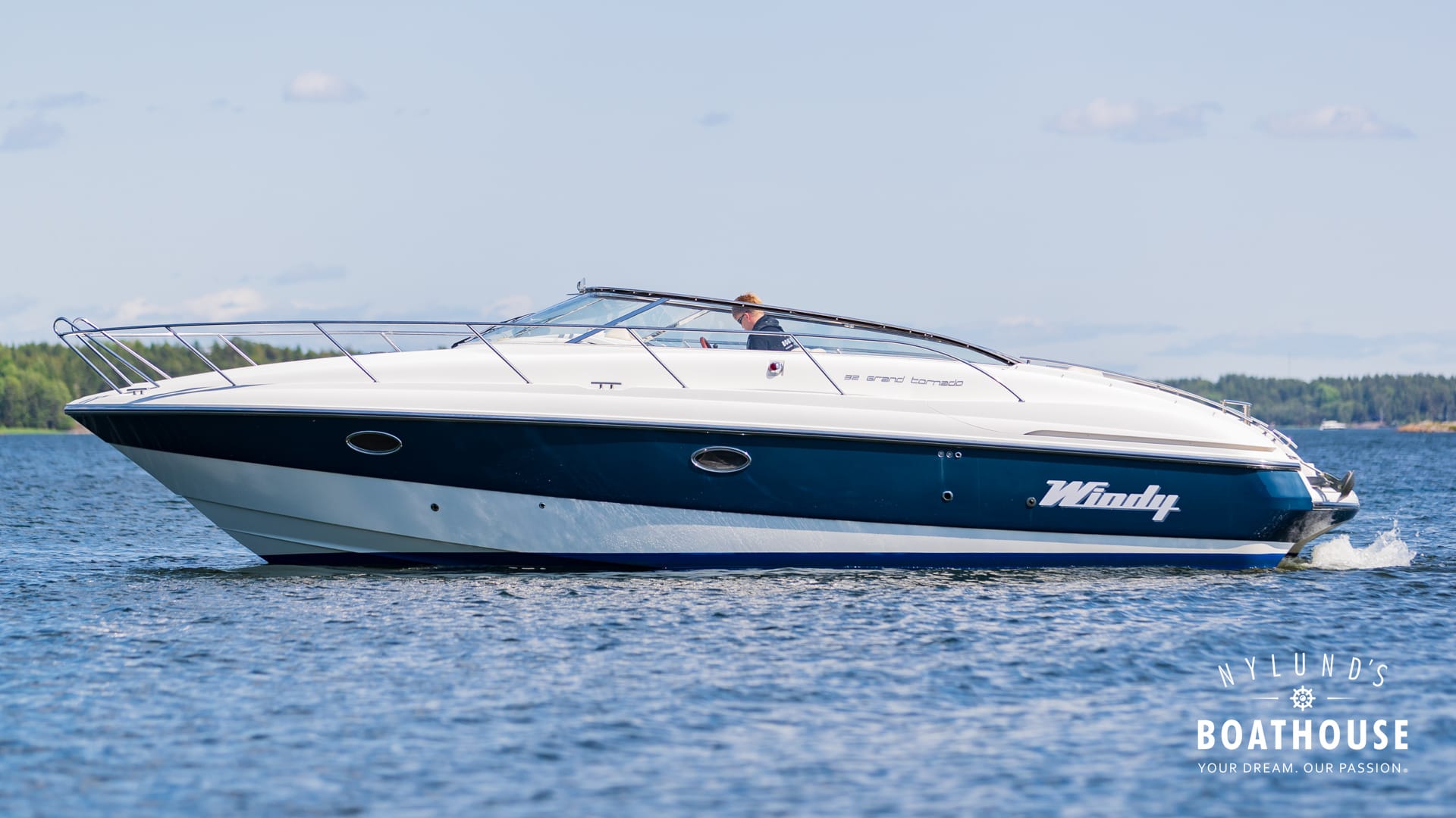 Windy 32 GT - Image 11