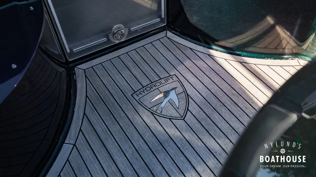 Hydrolift S-24 RR — Ulkopuoli