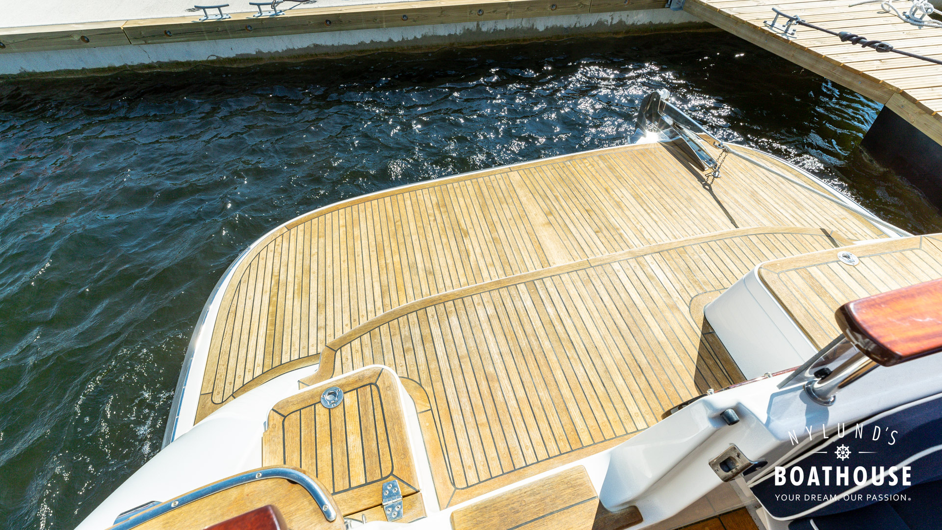 Nord West 370 Flybridge - Image 35