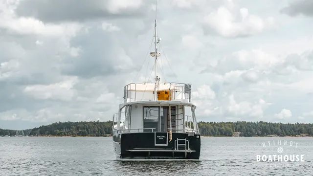 Beneteau Swift Trawler 42