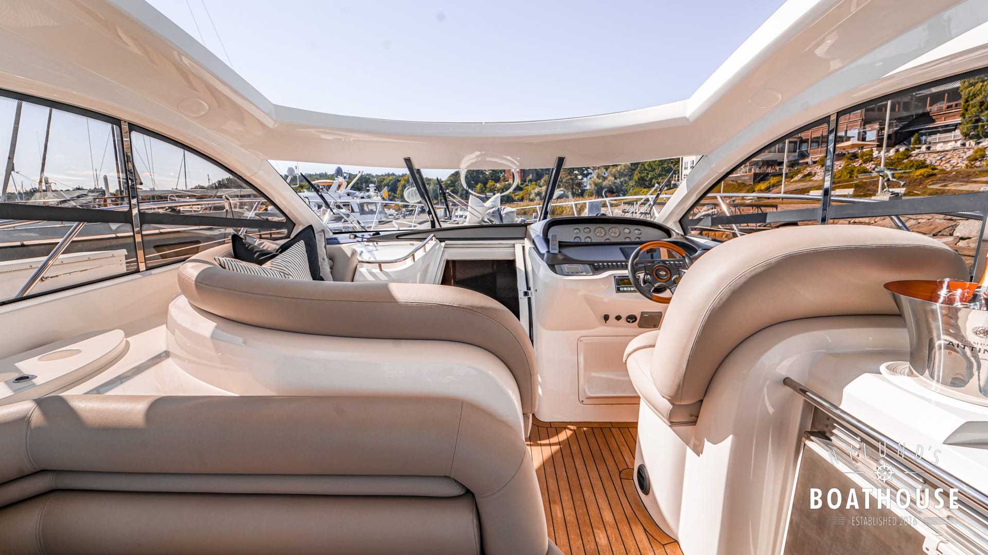 Sunseeker Camargue 50 HT - Image 39