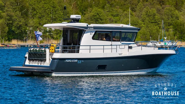 Nord Star 33+ Cruiser — Navegando