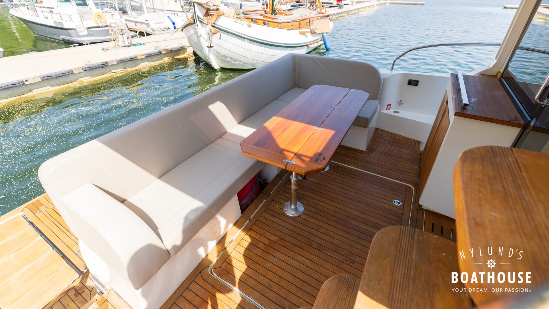 Sealine F430 - Image 21