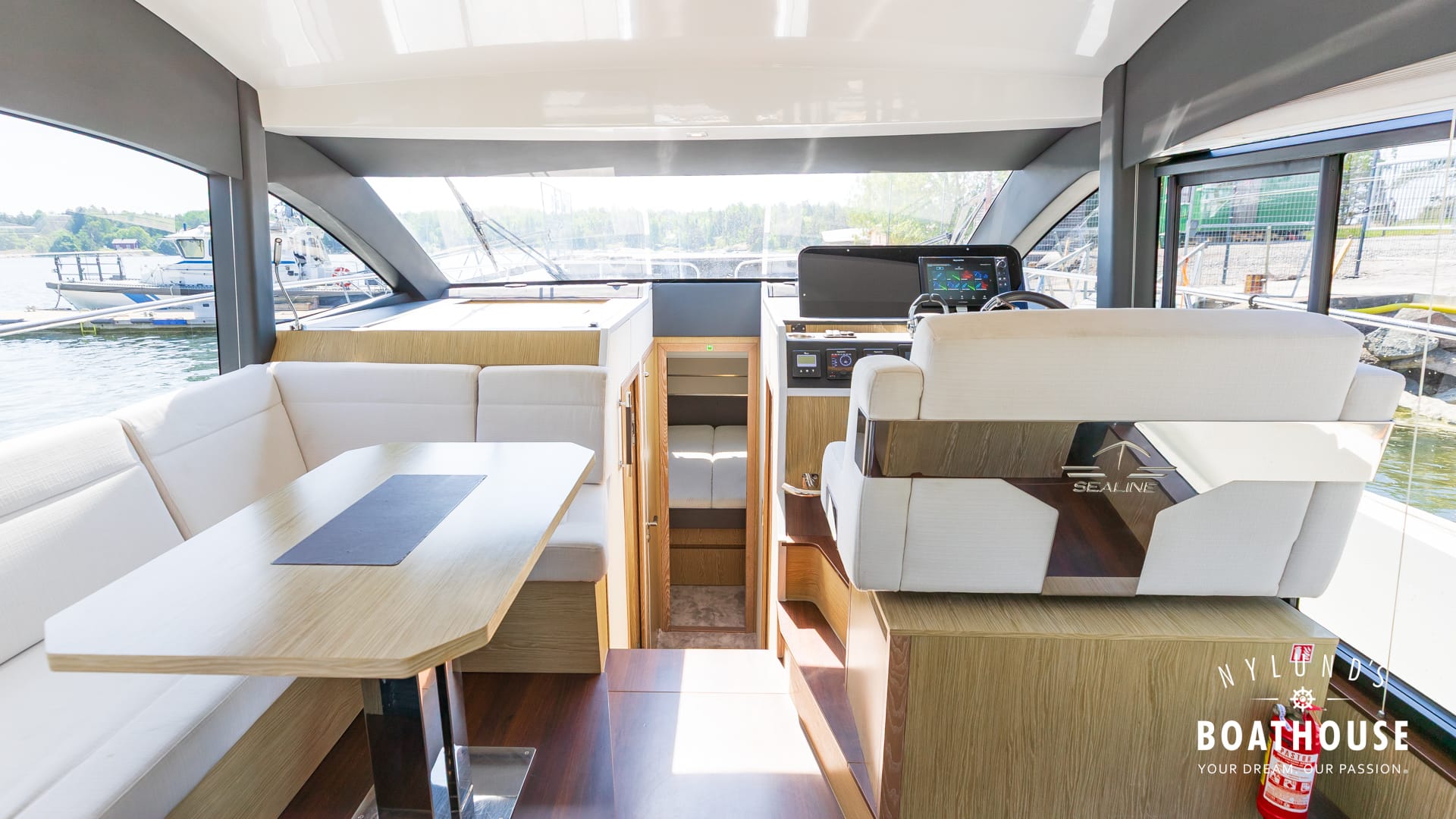Sealine F430 - Image 49