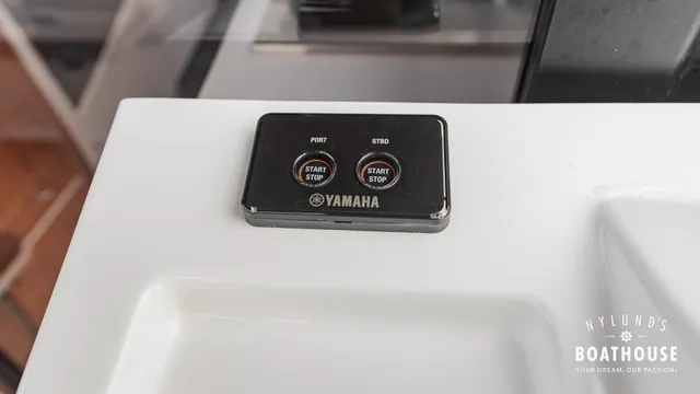 Finnmaster Pilot 8 — Interior