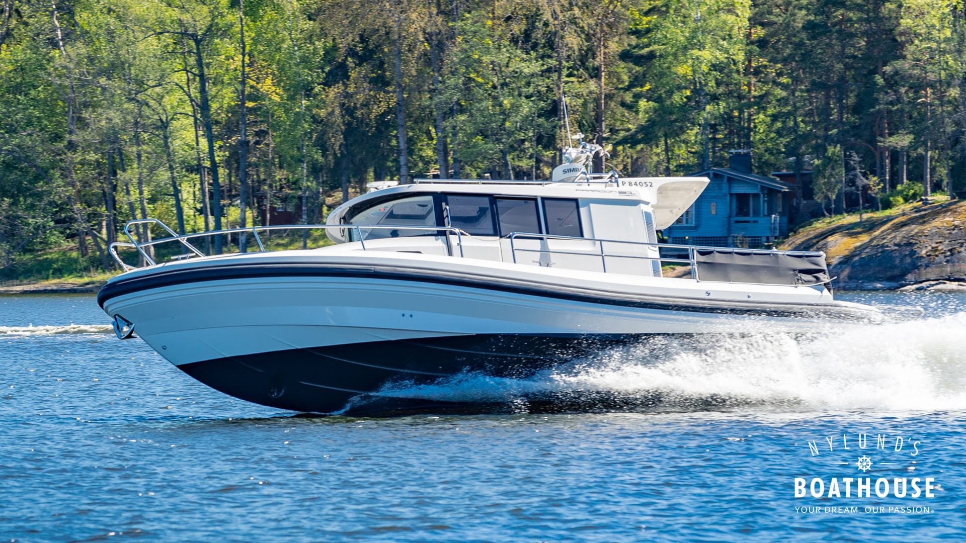 Paragon 31 Cabin - Image 19