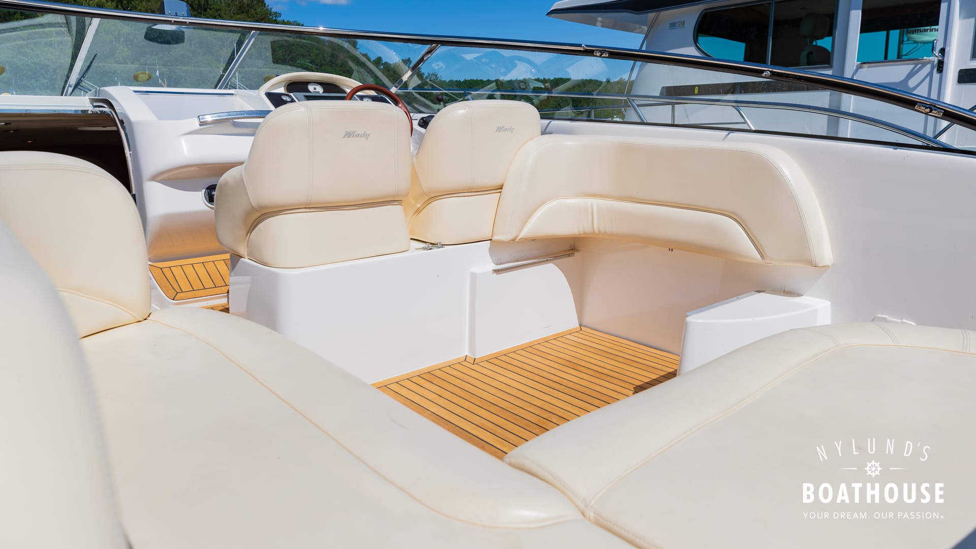 Windy 32 GT - Image 23