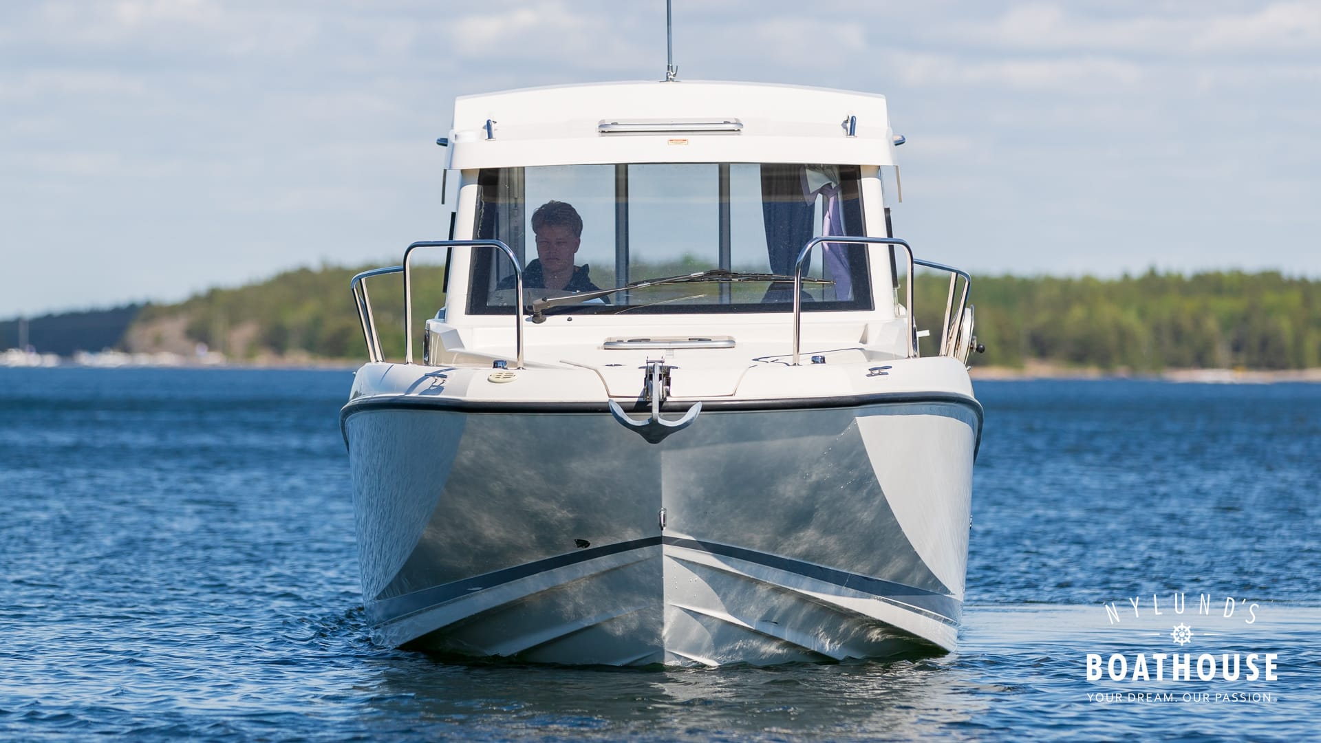 Quicksilver Activ 675 Weekend - Image 13