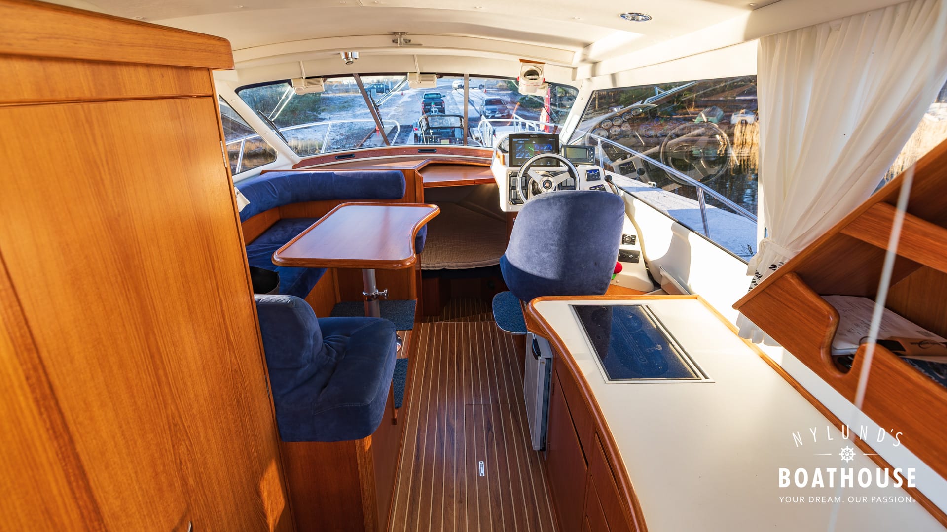 Marino Shark 29 - Image 26