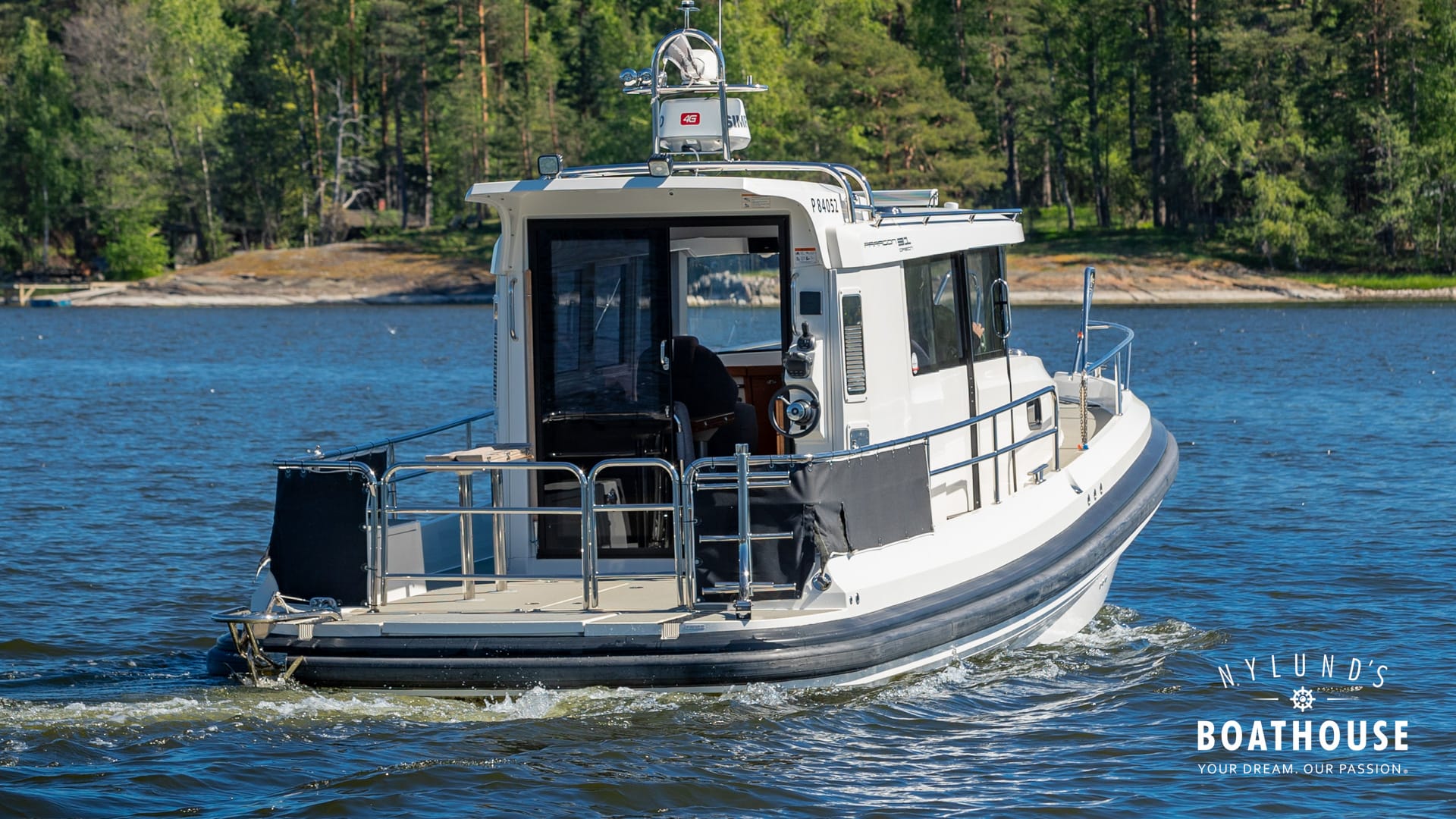 Paragon 31 Cabin - Image 6