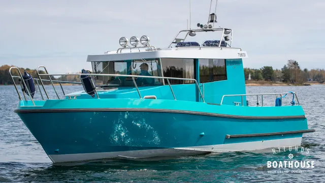 Brizo Yachts 28