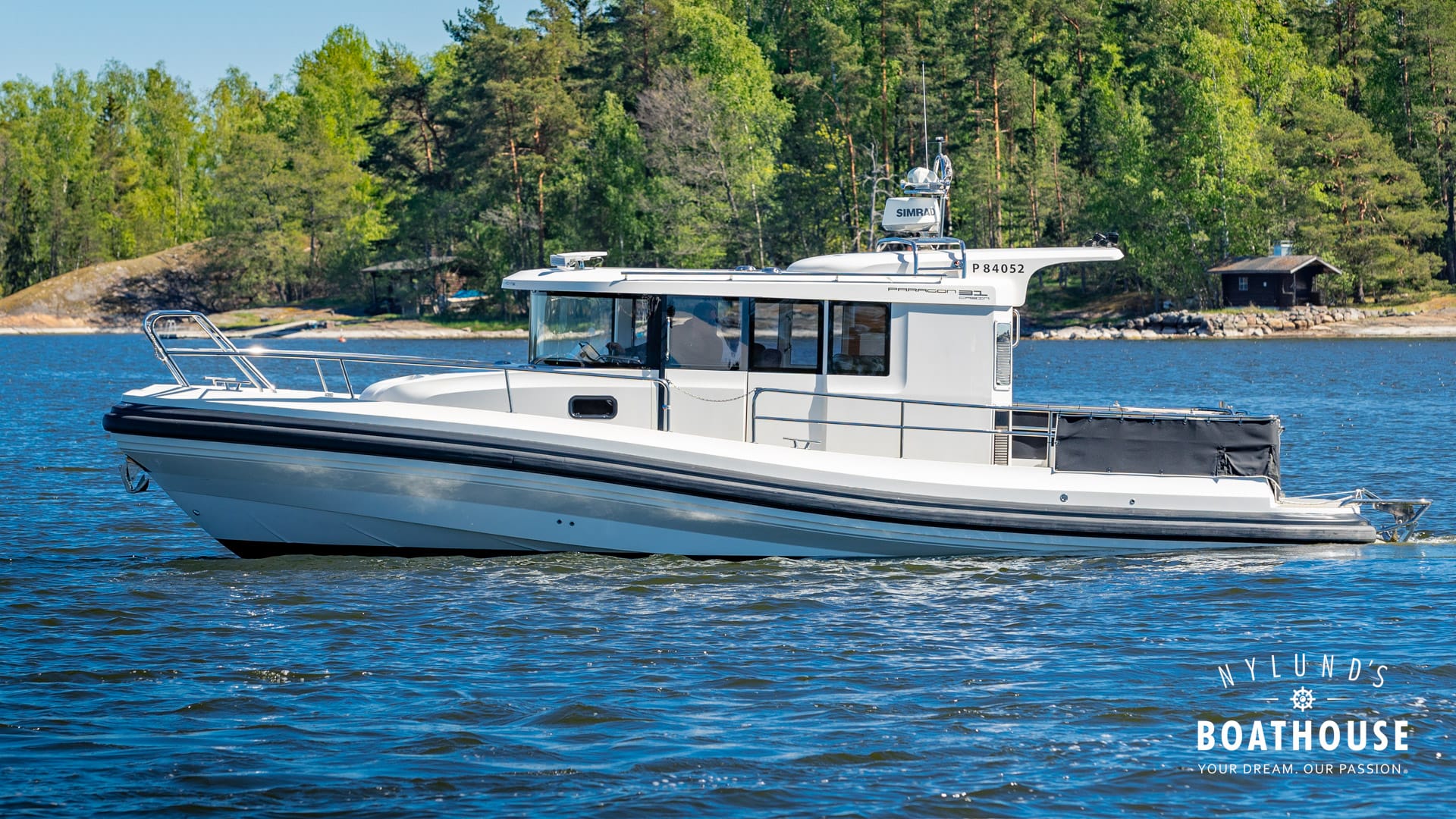 Paragon 31 Cabin - Image 15