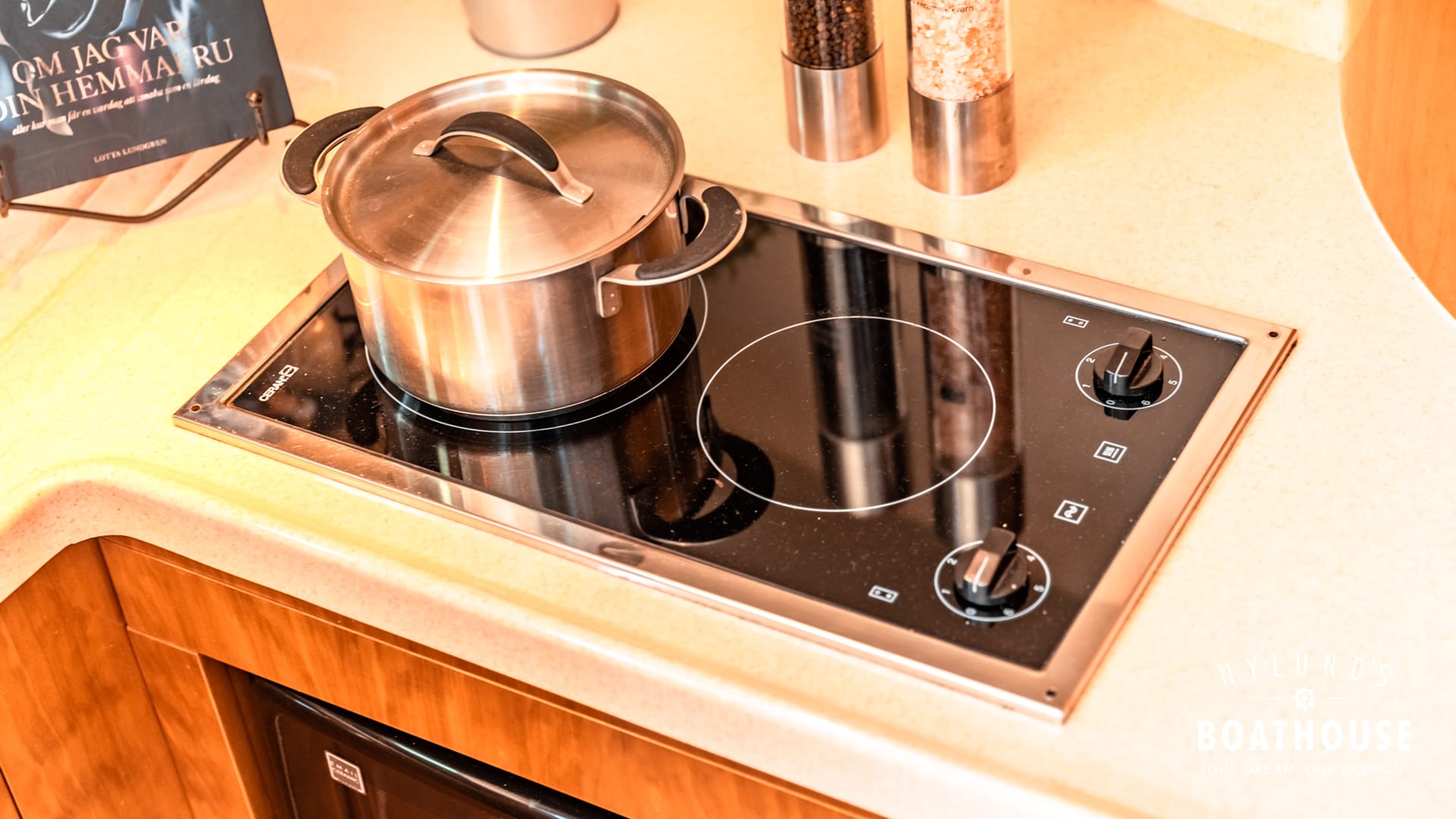 Azimut 42 Fly - Image 61