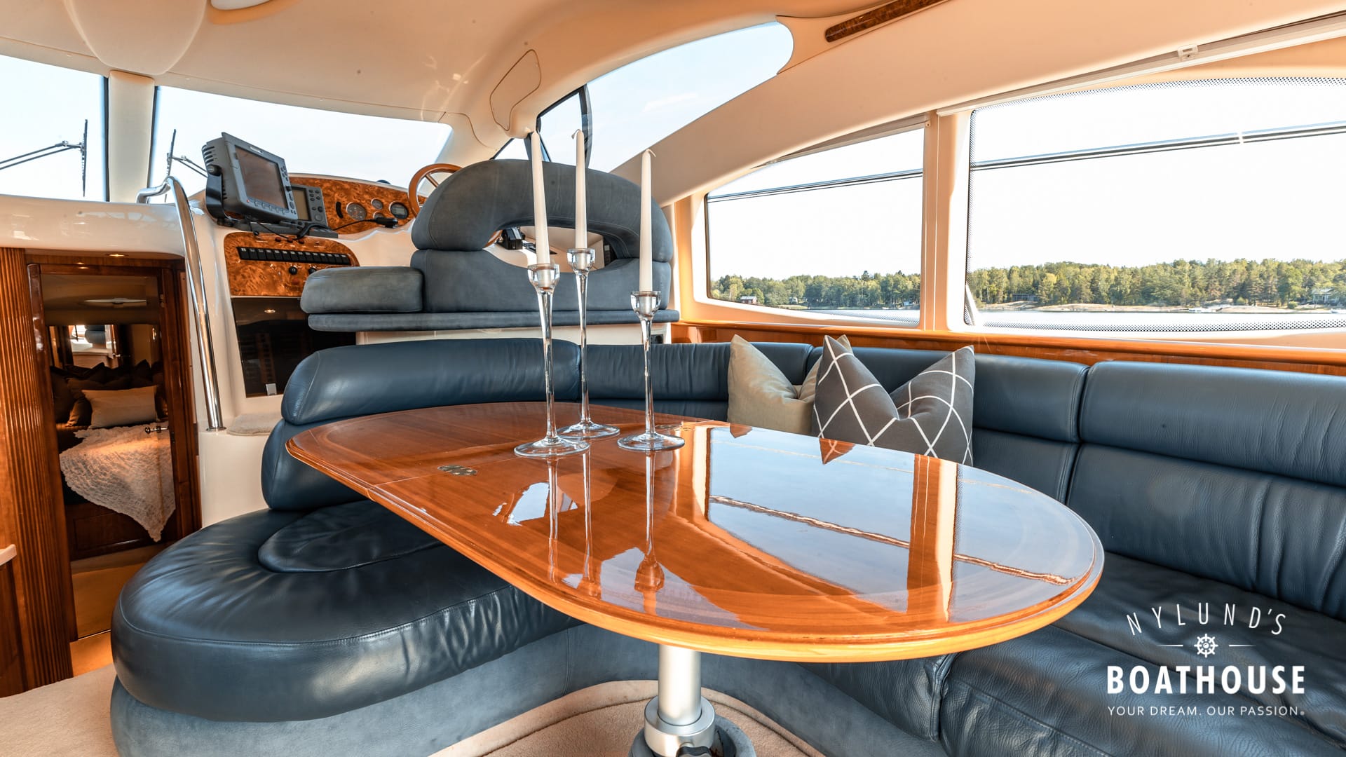 Azimut 42 Fly - Image 26