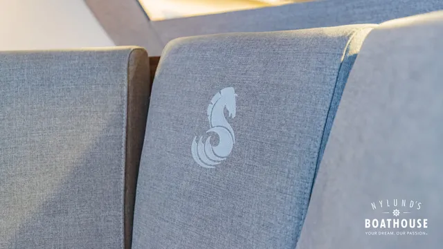 Beneteau Flyer 10 — Interior