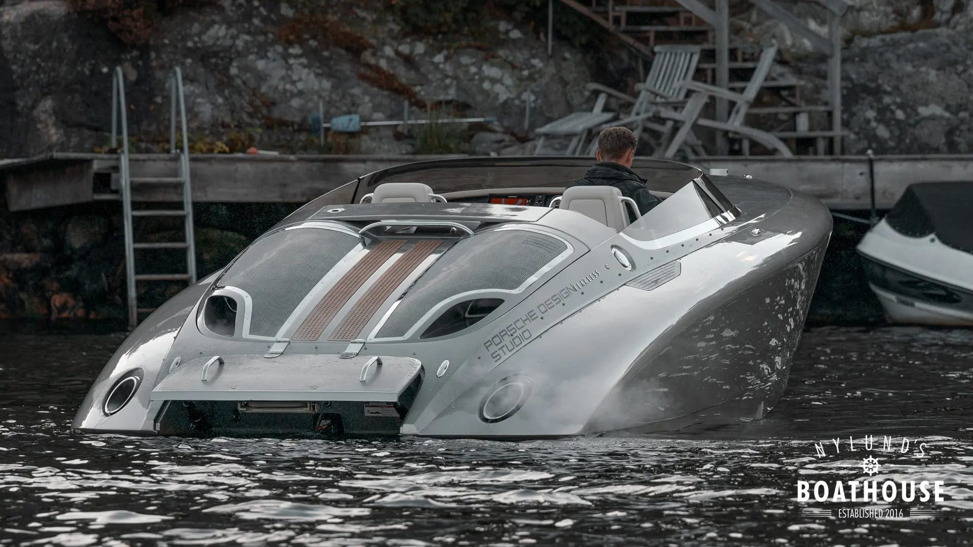 Donzi 28 Fearless Yacht - Image 15