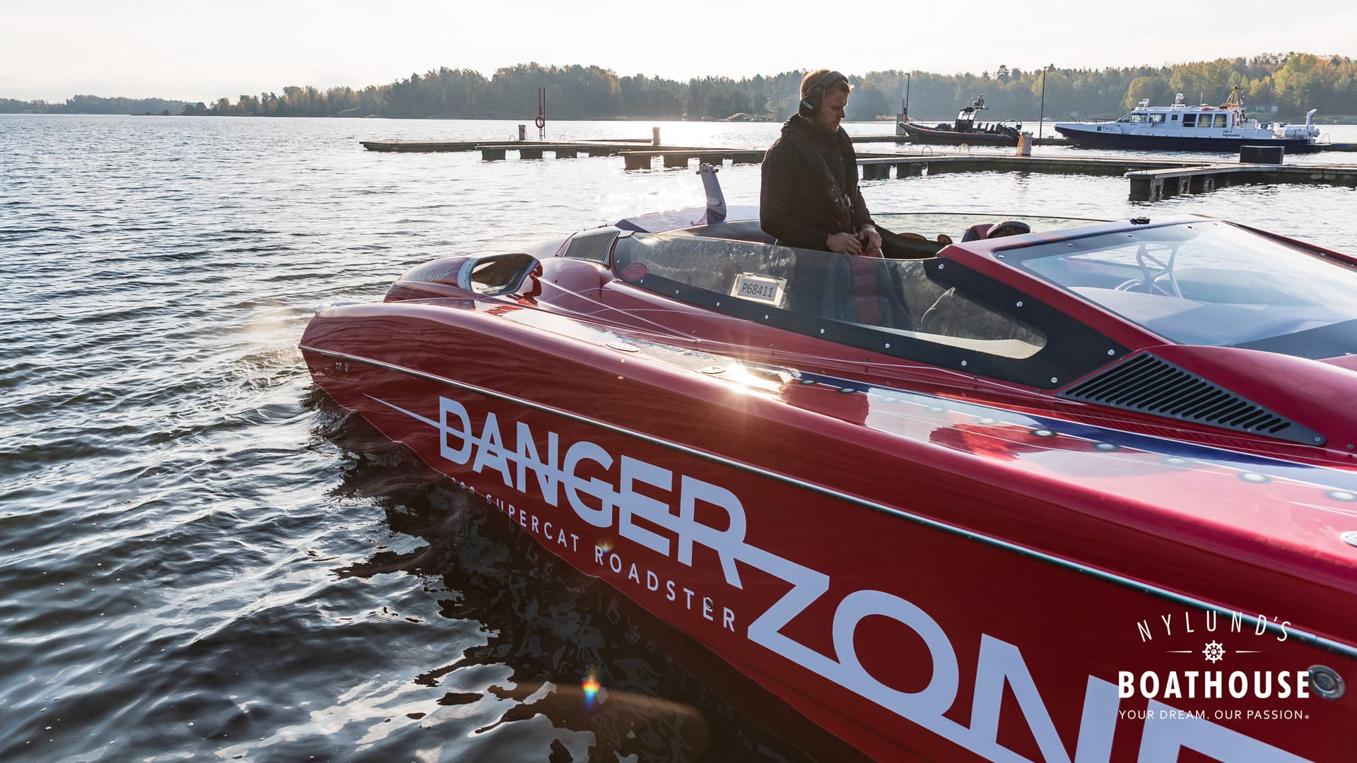 Nor-tech 4300 Supercat Roadster - Image 37
