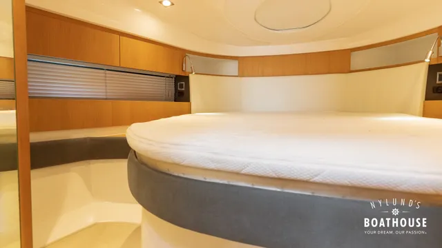 Fairline Targa 38 — Sisätilat