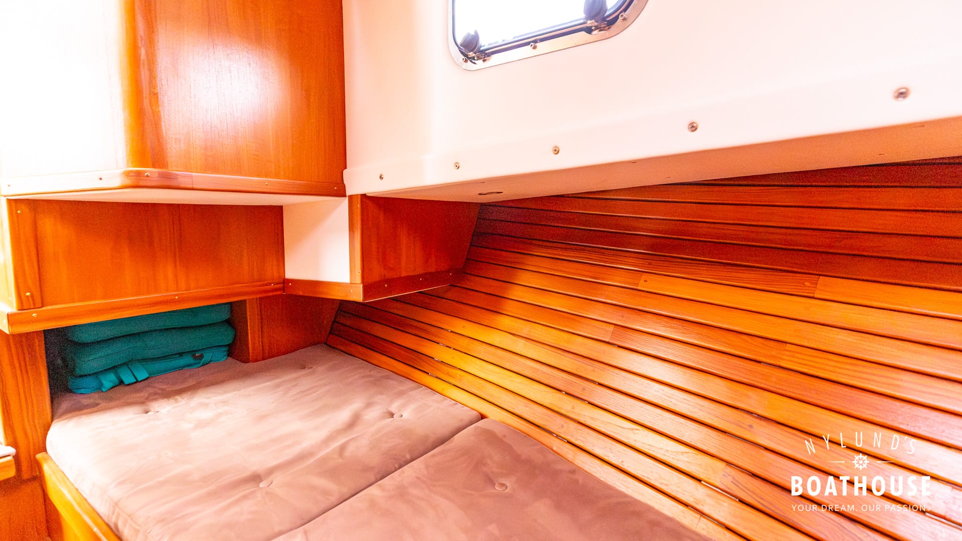 Brizo Yachts 28 - Image 65