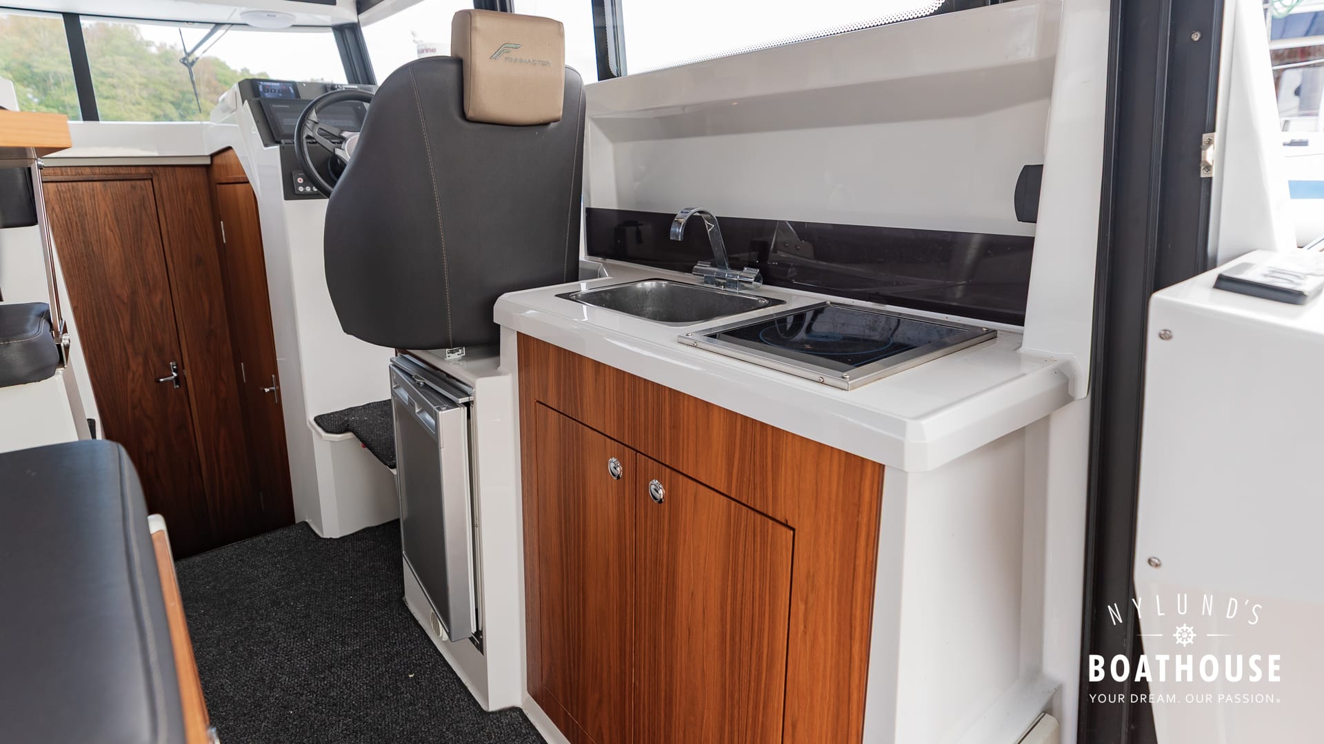 Finnmaster Pilot 8 - Image 29