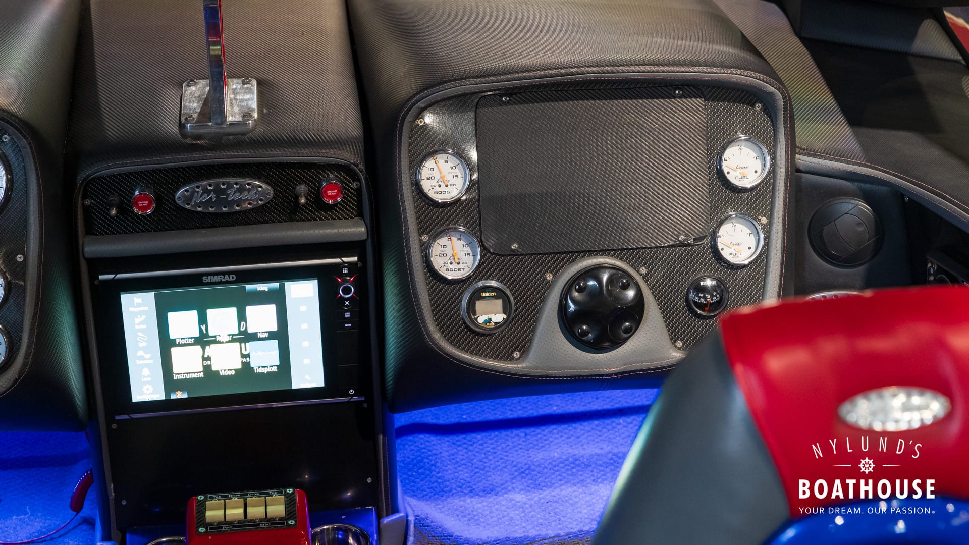 Nor-tech 4300 Supercat Roadster - Image 63