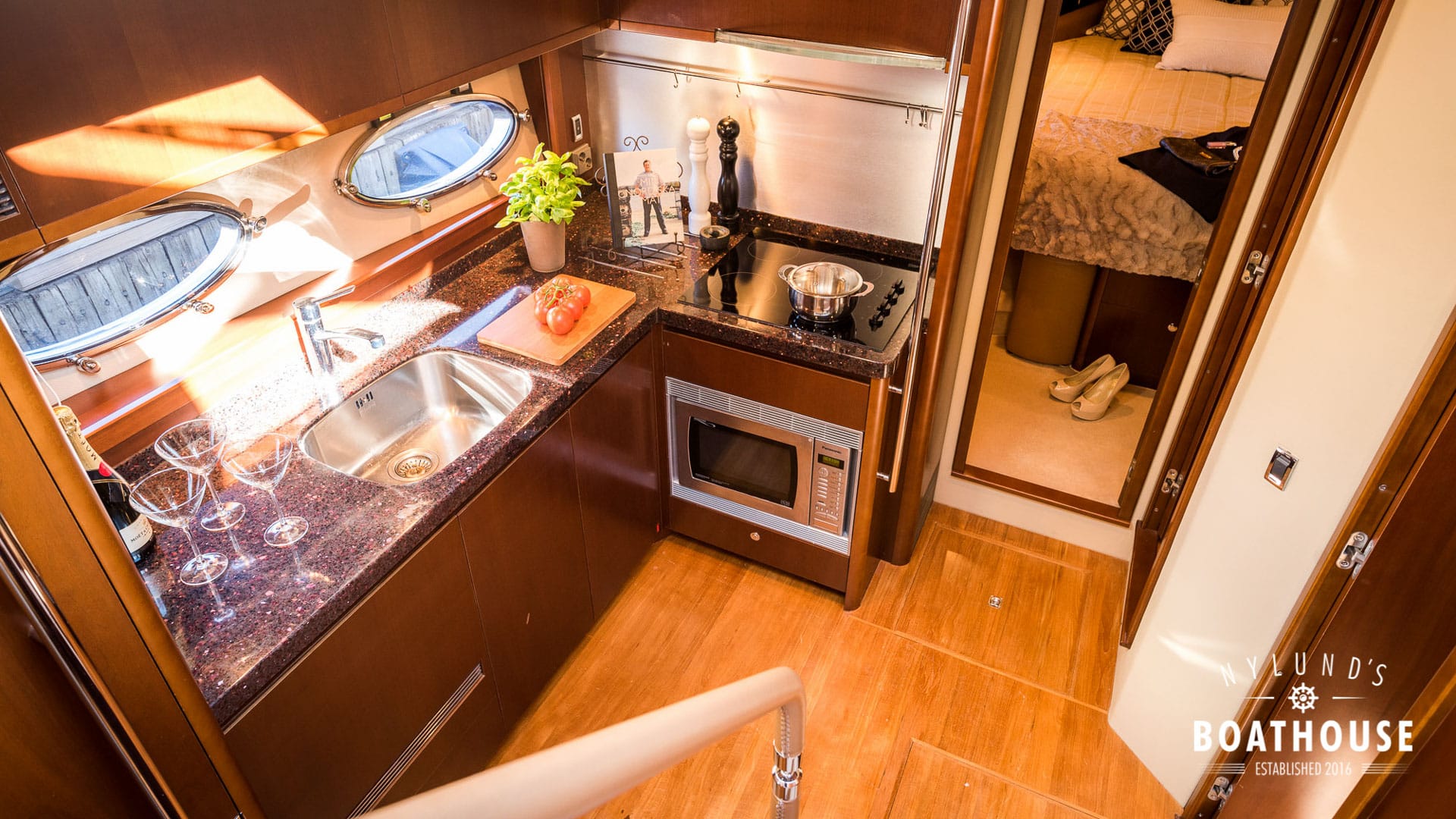 Princess 54 - Image 8