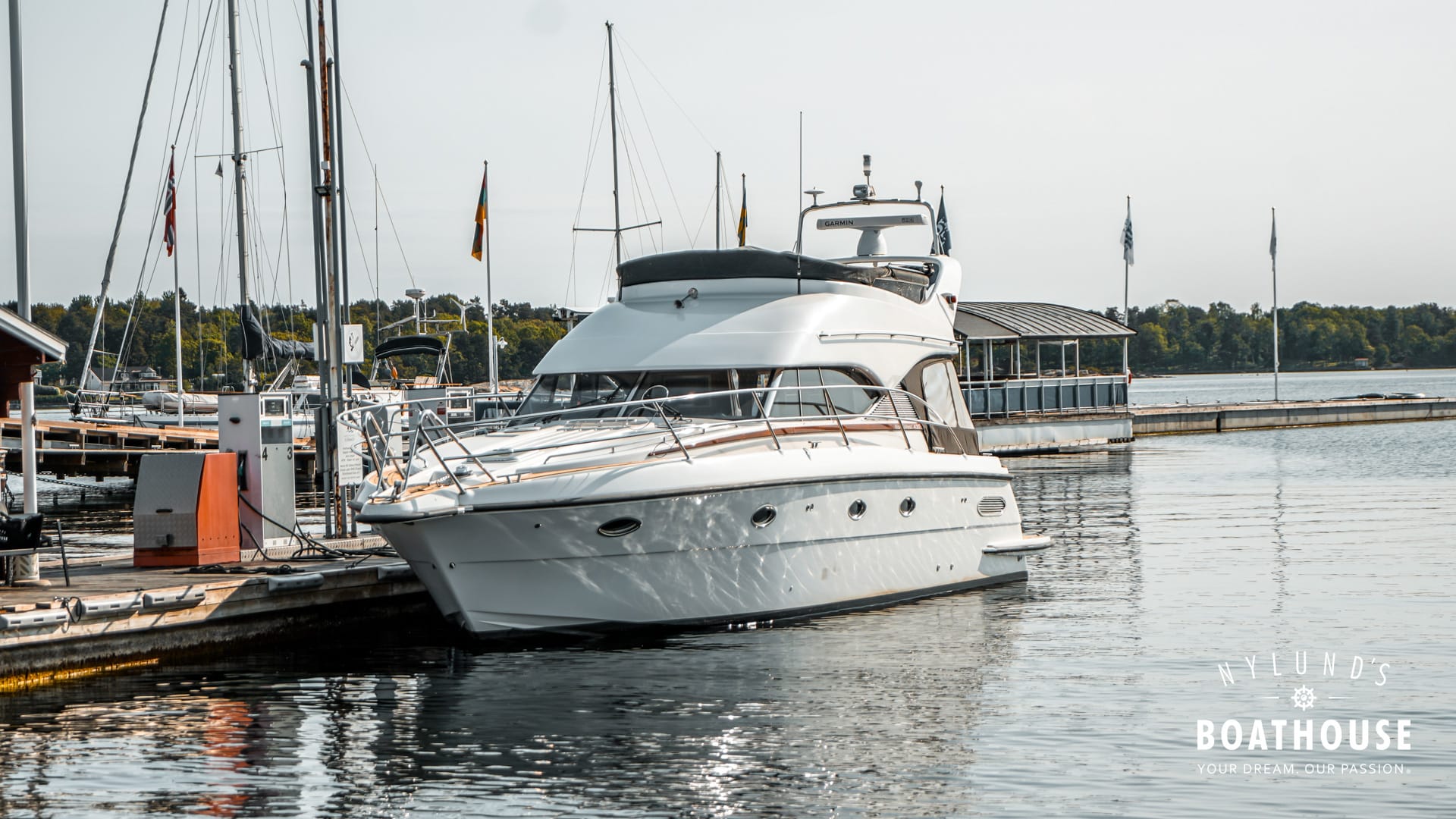 Nord West 430 Flybridge - Image 1