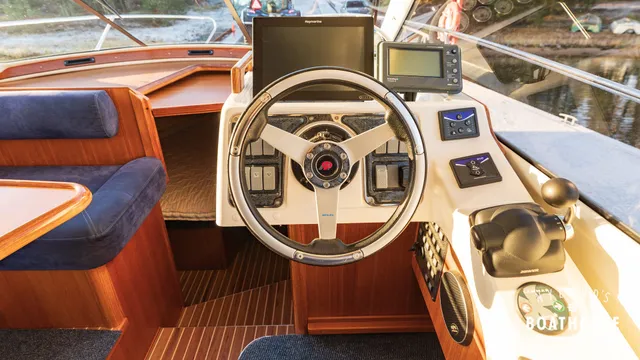 Marino Shark 29