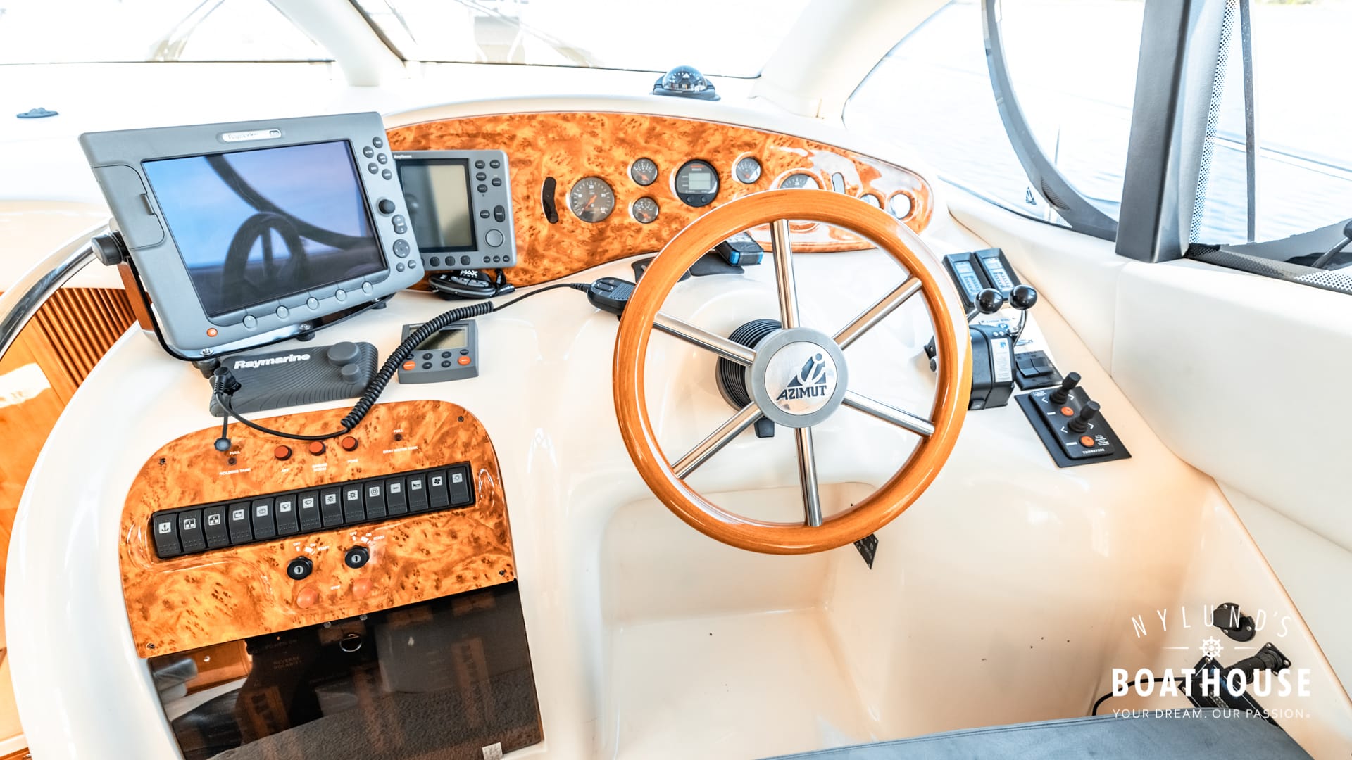 Azimut 42 Fly - Image 53