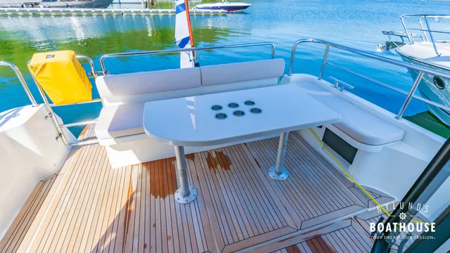 Nord Star 33+ Cruiser — Exterior