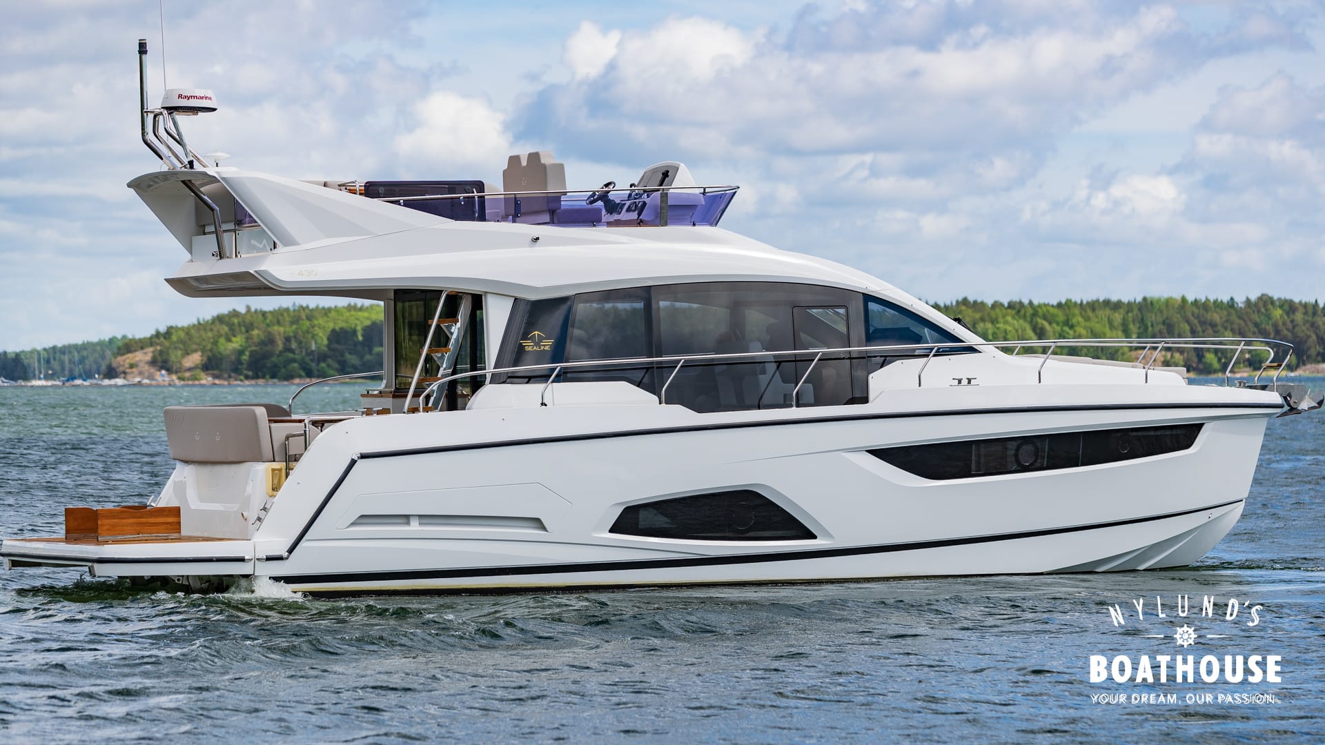 Sealine F430 - Image 94