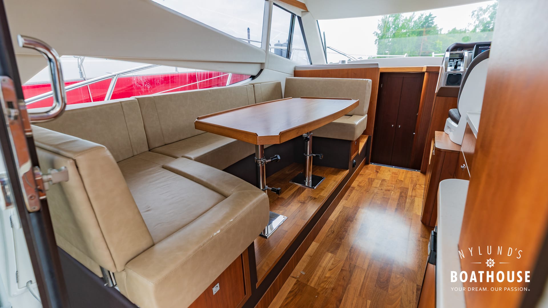 Galeon 340 Fly - Image 59