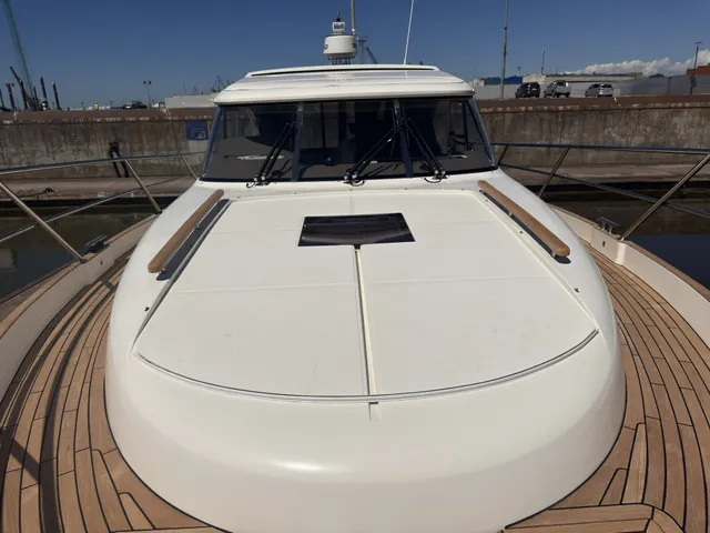Marex 375 Marex — Exterior