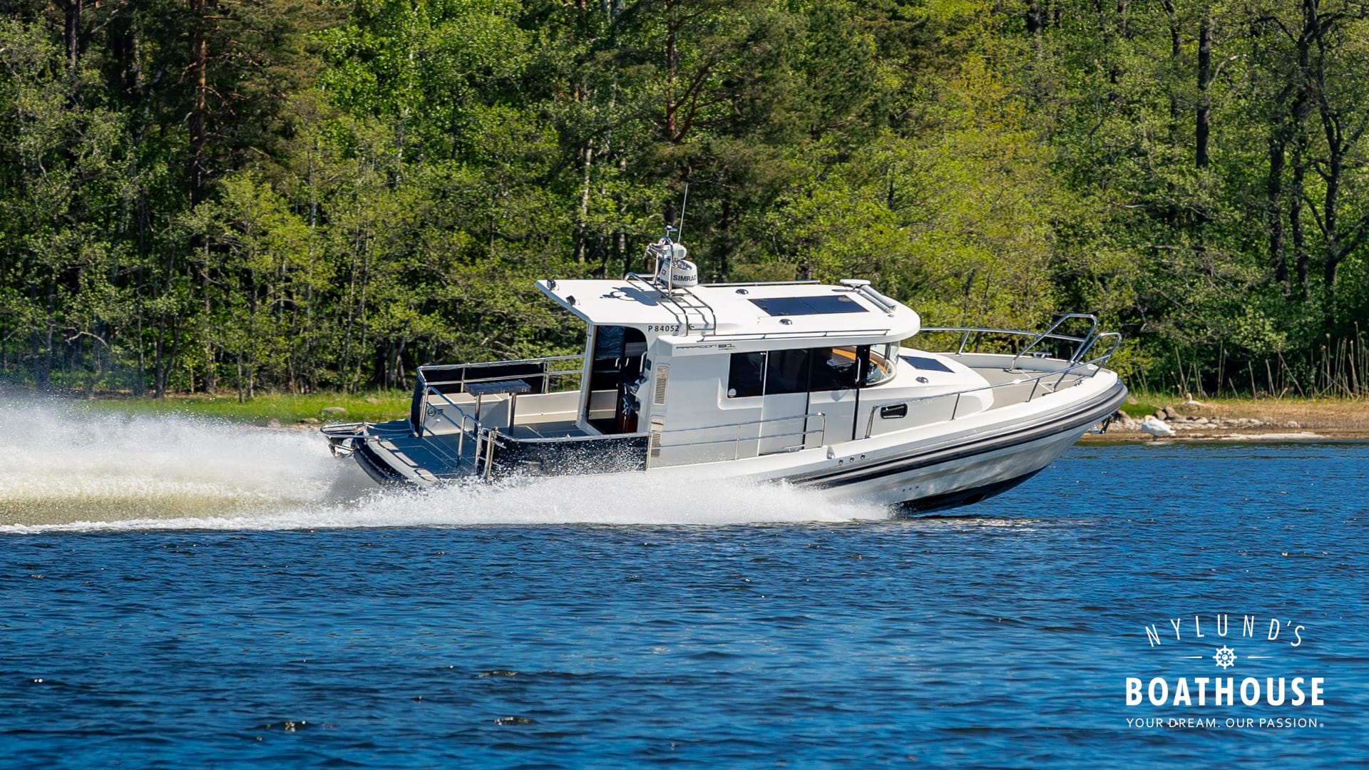 Paragon 31 Cabin - Image 18