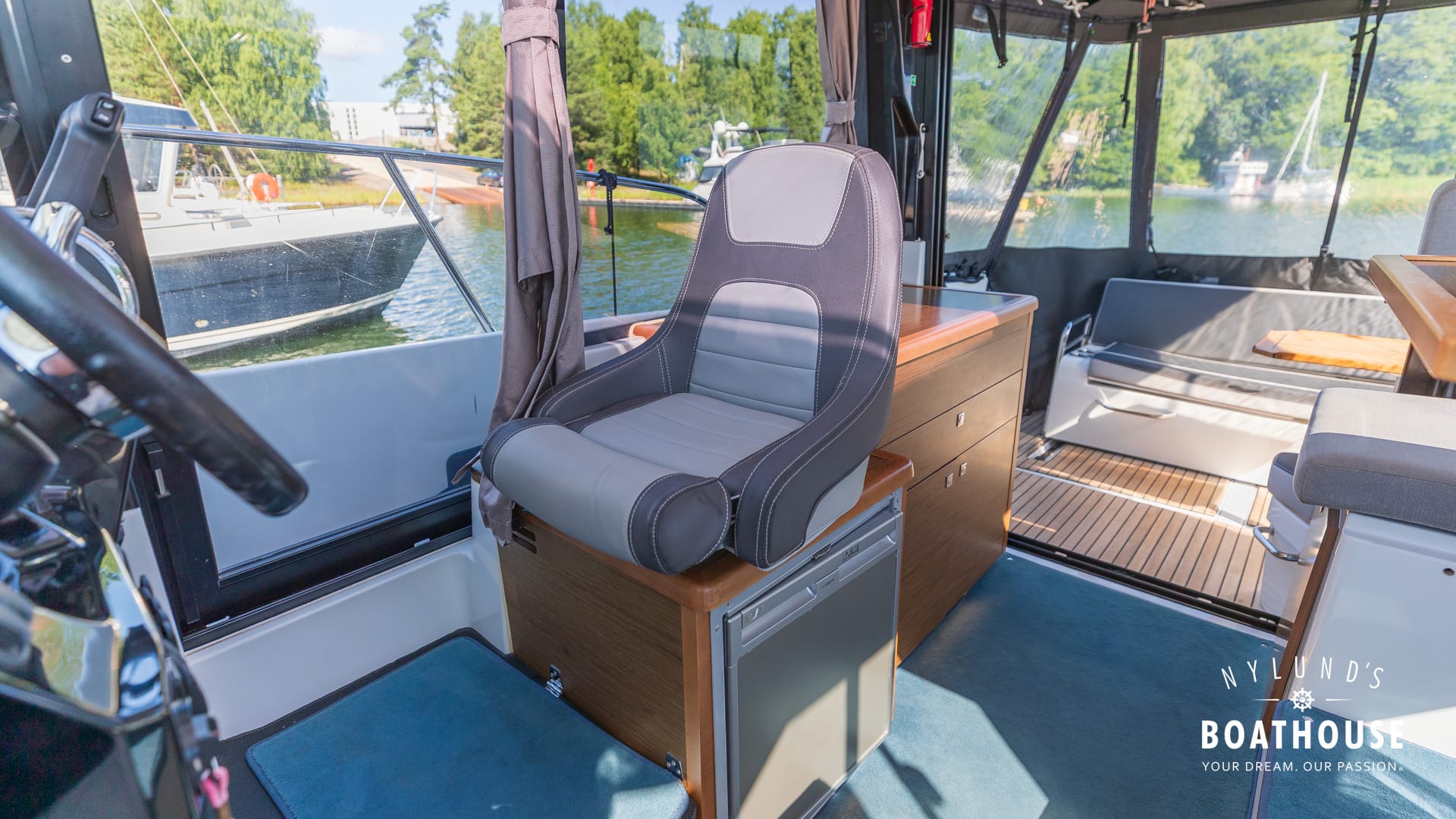 Jeanneau Merry Fisher 895 Cruiser - Image 81