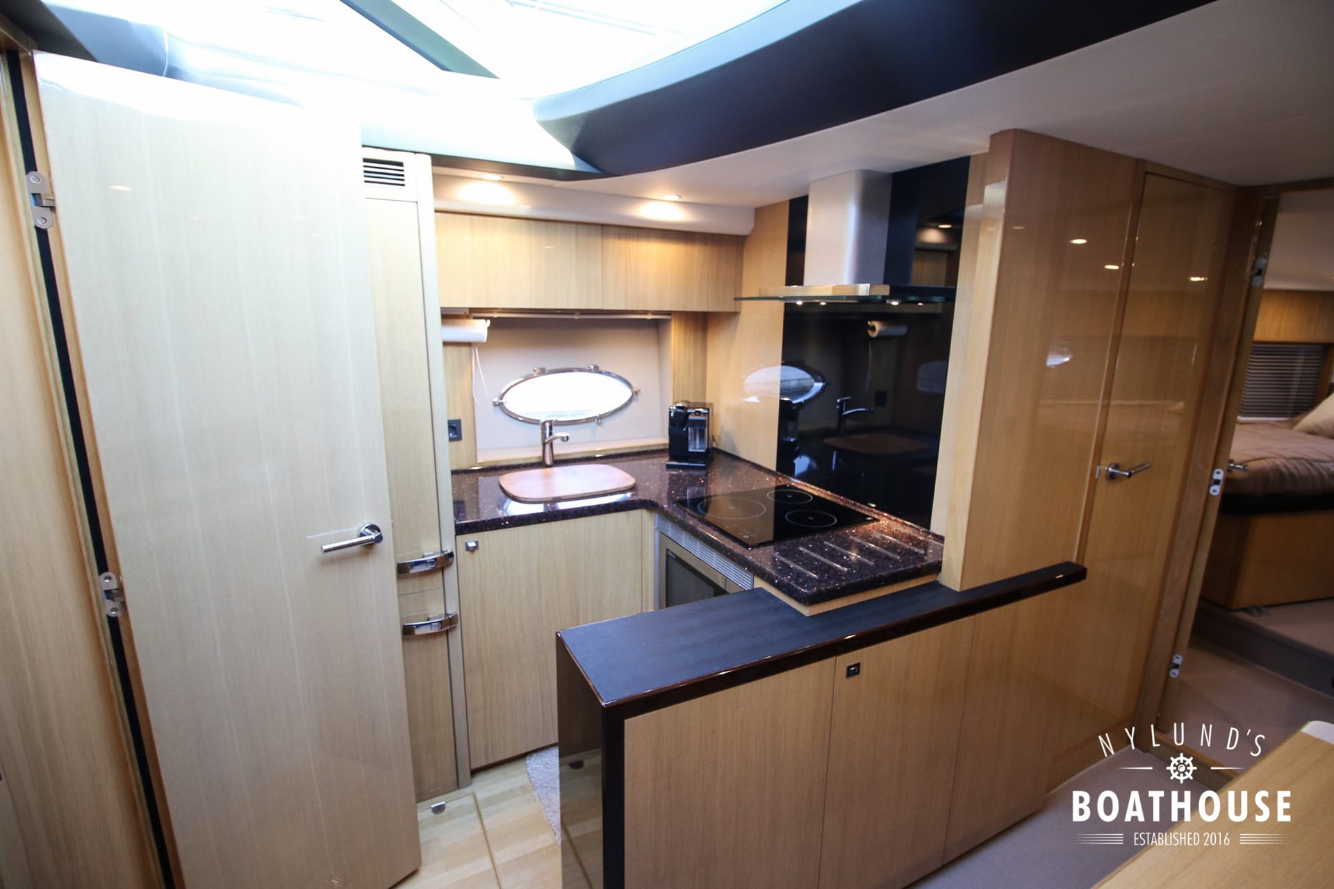 Princess V52 - Image 7