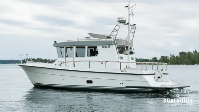 Targa 32 — Cruising