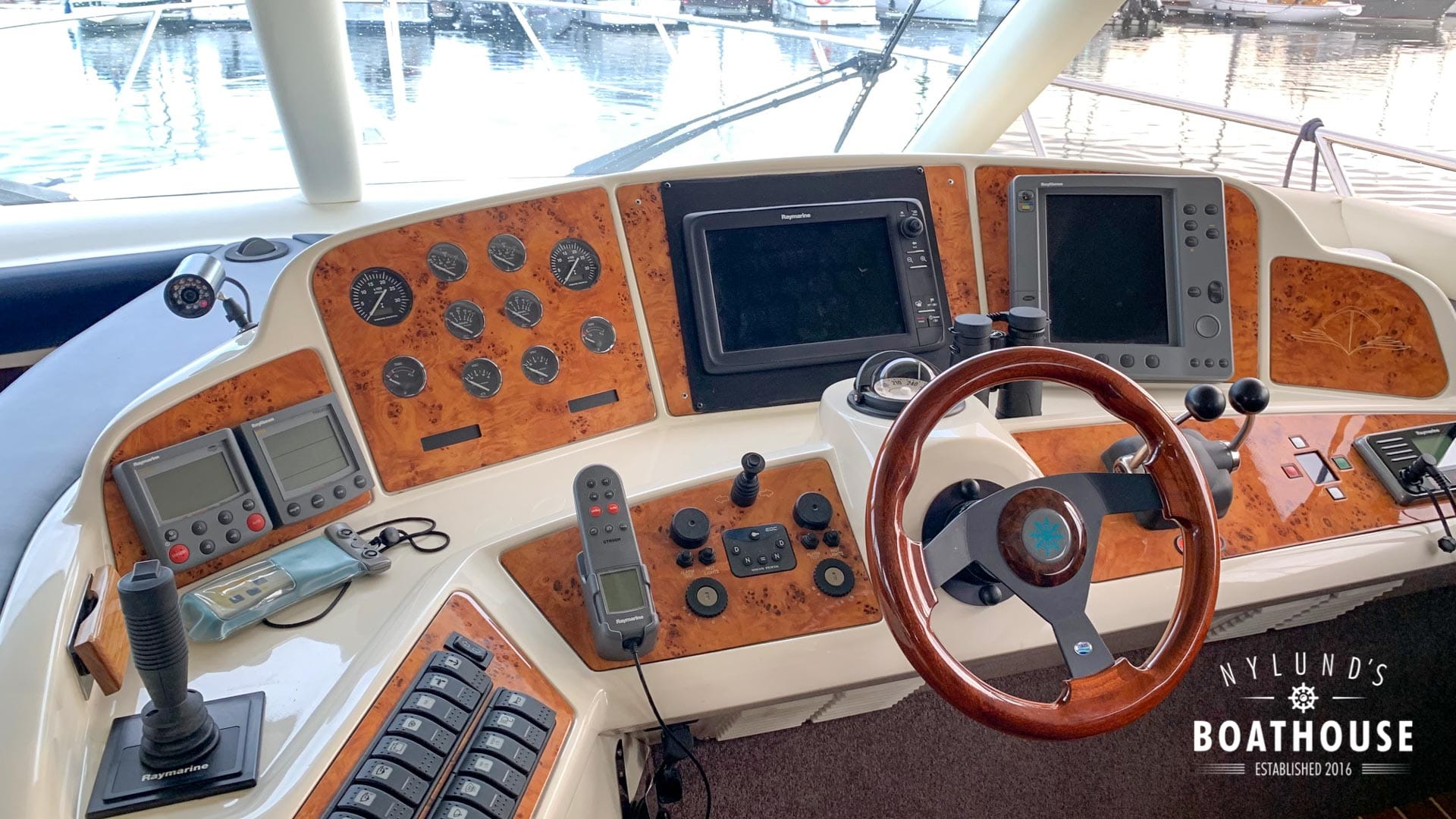 Sealine T47 - Image 9