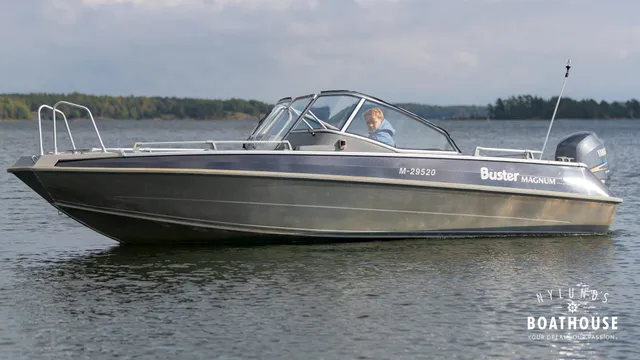 Buster Magnum — Cruising