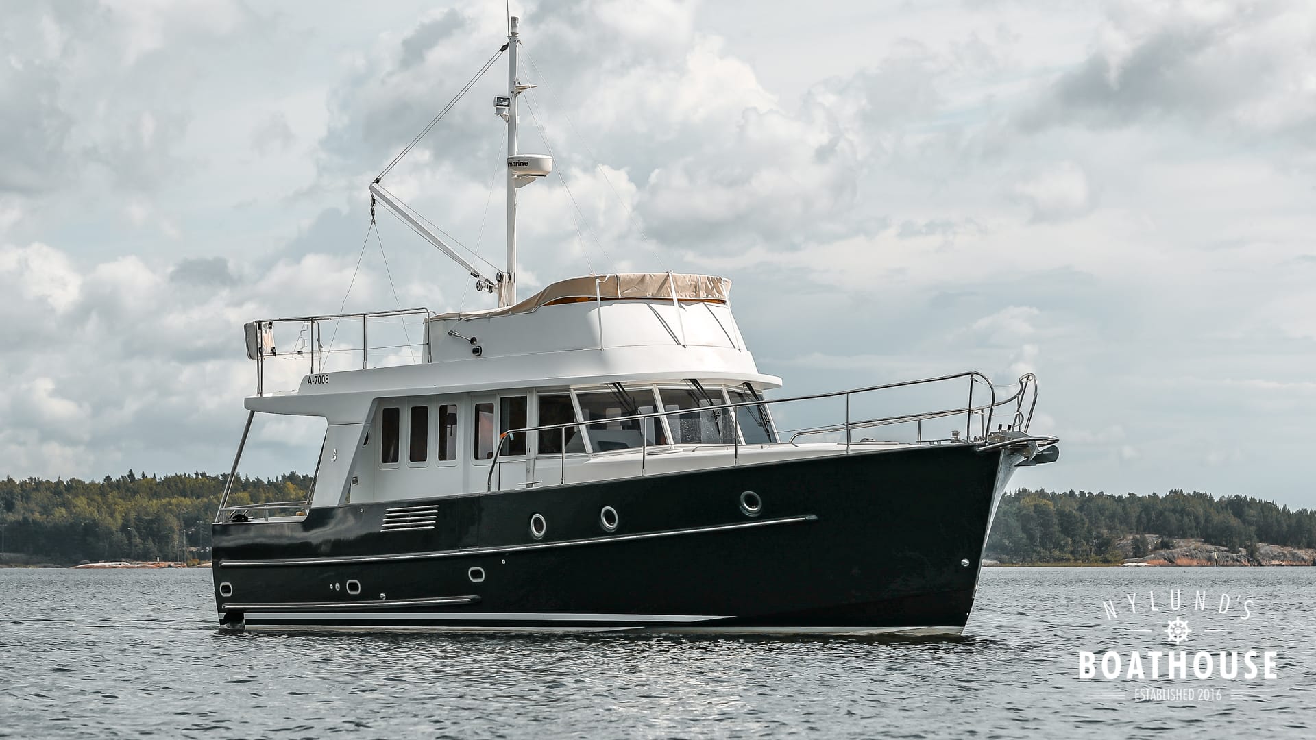 Beneteau Swift Trawler 42 - Image 19