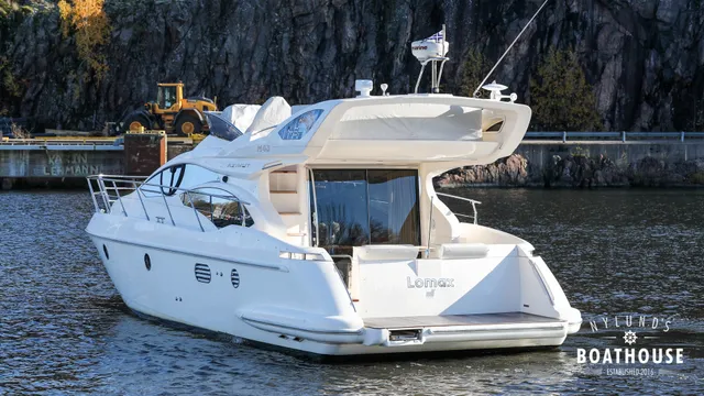 Azimut 43 Fly